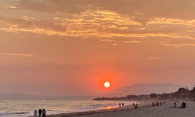Carpinteria House | Beach Condo in Carpinteria with Swimming Pool