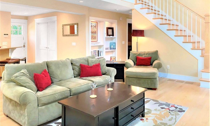 East Harwich House | Beach Days Await at Harwich Getaway