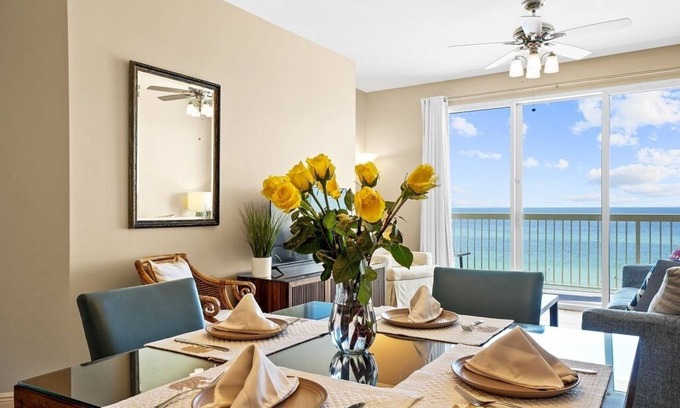 Miramar Beach Hotel | Beach Front 4th Floor, 2 BR/2BA w/Bunkroom! FREE BEACH SERVICE, Sleeps 6+WIFI