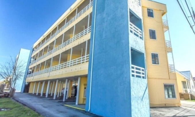 North Carolina Coast Condo | Beach Harbor Unit 32B by RedAwning