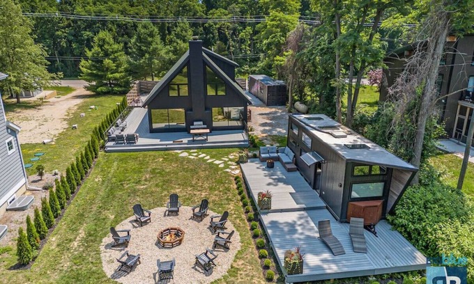 South Haven House | Beach Haven: Beautiful property in South Haven