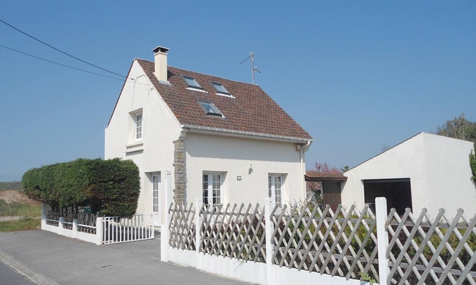 Merlimont-Plage House | Beach holiday home in the sand dunes.