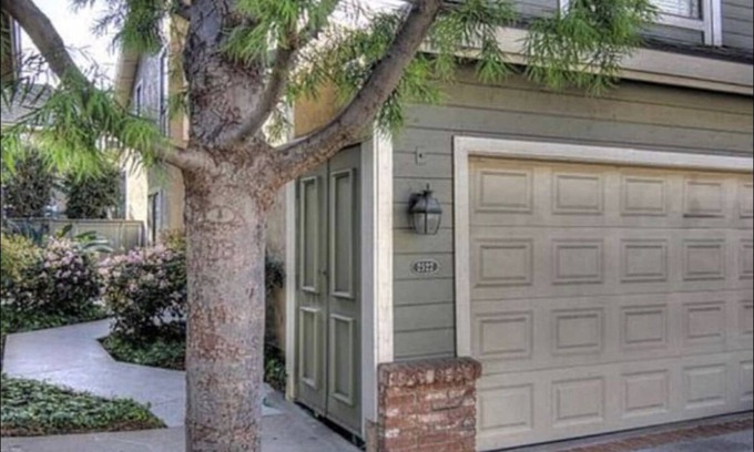 East Side Costa Mesa House | Beach house, Pet friendly, Pool, hot tub. EV Charger,East Side Costa Mesa