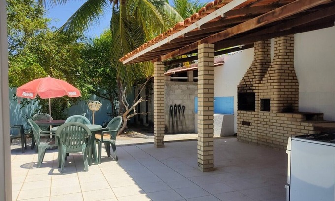 Parafuso House | Beach House with 5 Suites and Swimming Pool