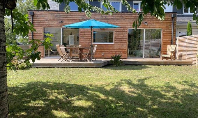 Larmor-Plage House | Beach house within walking distance of town, ideal for families