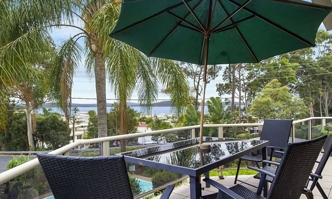 Batehaven Apartment | Beach Road The Somers