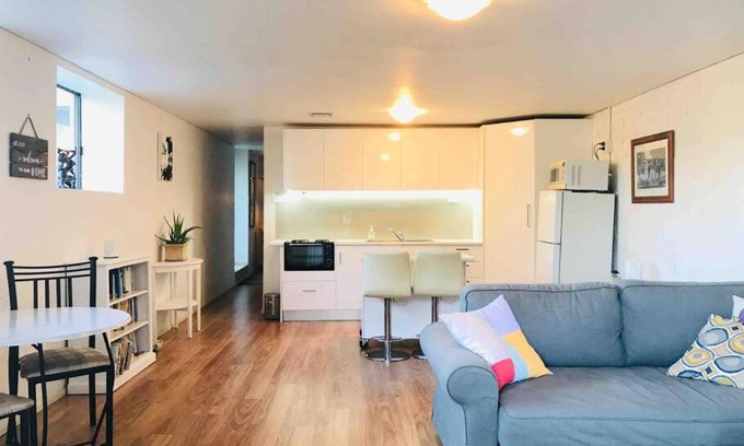 Stanwell Park Apartment | Beach to Bush