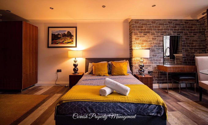 Newquay Apartment | Beach View Luxury Studio Apartment