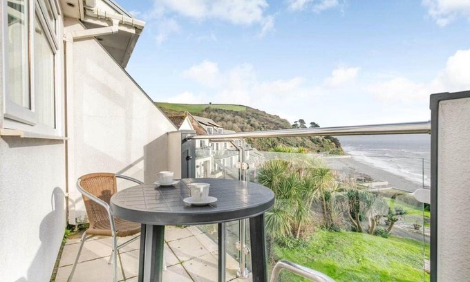 Seaton House | Beach View - Mount Brioni