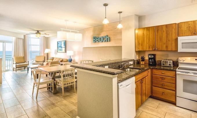 Ash Resort | Beachfront Amenities, Ocean Boulevard Resort 2-Bedroom Suite