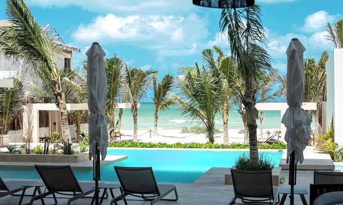 Chicxulub Puerto Apartment | Beachfront Casa Bella Vista, Merida