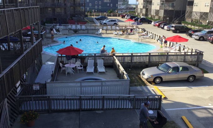 Kill Devil Hills Condo | Beachfront Condo - Outer Banks Beach Club, 3Pools, closest to beach, & shops
