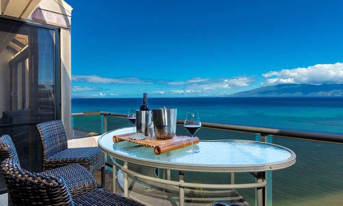 Kahana Condo | Beachfront Maui Condo w/AC 2BR at Sands of Kahana Ocean, Sunset Views, Pools