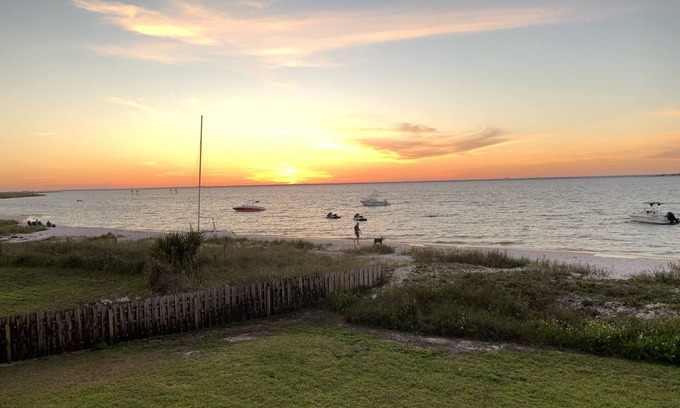 Pensacola Beach Condo | Beachfront, Peaceful and Perfect for Families