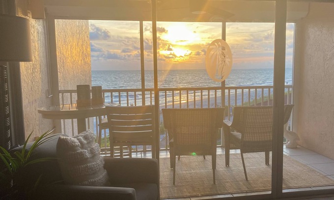 Bonita Springs Condo | Beachfront Remodeled Condo in Bonita Springs!