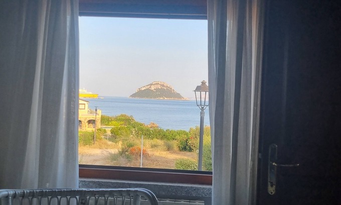 Baia Caddinas Villa | beachfront residence 60 meters from the beach