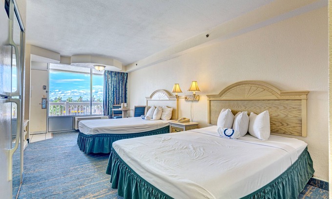 Ortona Park Hotel | Beachfront resort room with fitness center & high-speed WiFi