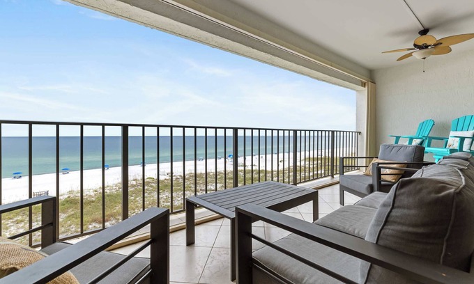 Ono Island Condo | Beachfront Retreat with Sauna + Pools | Book for $450 of Free Daily Activities
