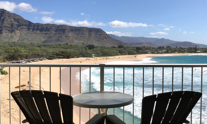 Makaha Condo | Beachfront Studio located on the 5th floor overlooking Makaha Beach.