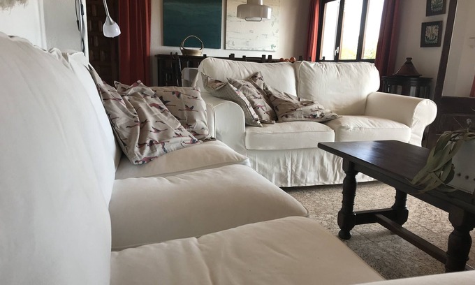 L'Eucaliptus Ski Chalet | Beachfront villa in the Ebro Delta Natural Park