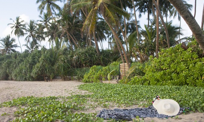 Maggona Villa | Beachfront villa with pool and full staff