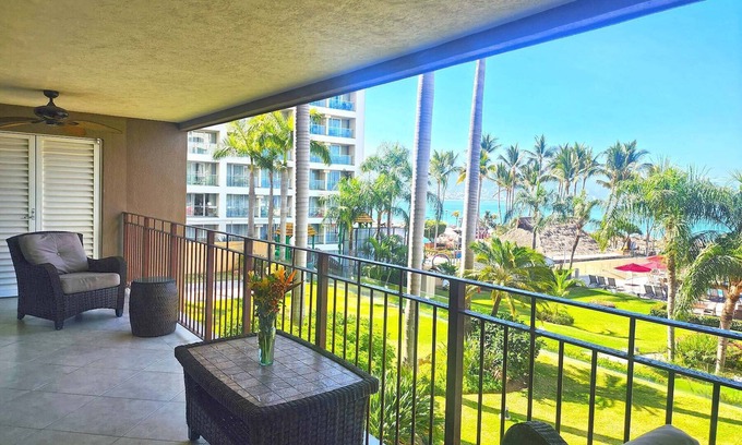 South Hotel Zone Condo | Beachfront with best location in the hotel zone