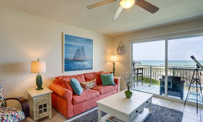 Fort Walton Beach Condo | Beachfront with outstanding views! beach set up included!