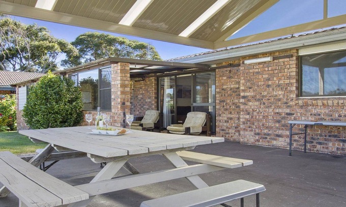 Culburra Beach House | Beachside Getaway - 150 metres to beach