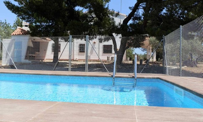 Costa Dorada House | Beachside Retreat: Private Pool, Free WiFi, Pet-Friendly, Near Dog Beach