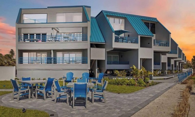 Englewood Condo | Beachview 2 bedroom Condo Boardwalk #06