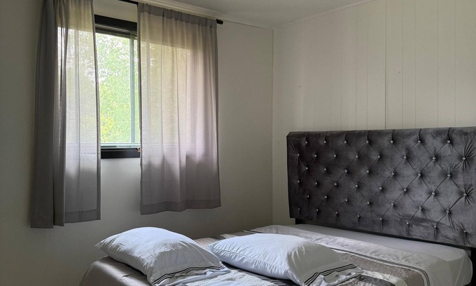 Collingwood House | Beachwood Escape