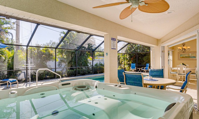 Port Charlotte House | Beachy Port Charlotte Home w/Hot Tub & Pool!