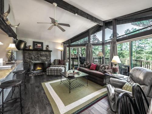 Ruidoso House | Bear Cave