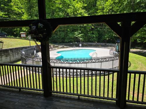 Townsend House | Bear View
