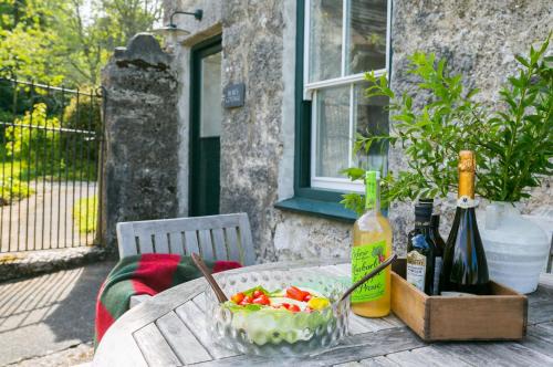 Moelfre House | Bears Cottage