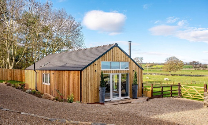 Leyburn Cottage | Bearskin Cottage - Holiday At Home