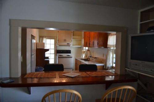 Morehead City House | Beaufort Harbour Suites West Lodge