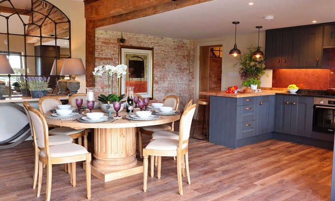 Quedgeley House | Beautiful villa for 6 people with WIFI, terrace and pets allowed