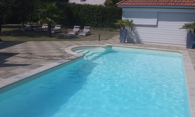 La Baule-Escoublac House | Beautiful 180 m2 holiday villa with heated swimming pool ， 7 min from the beach by bike