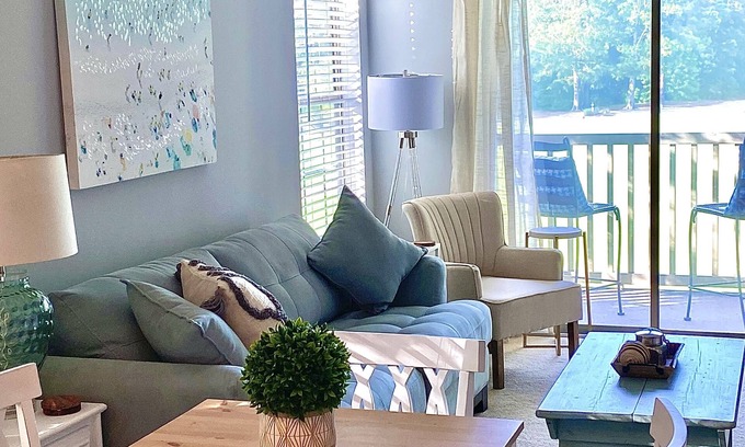 Pawleys Island Condo | Beautiful 2 bed 2 bath Corner Unit with golf course view-5 minutes from beach