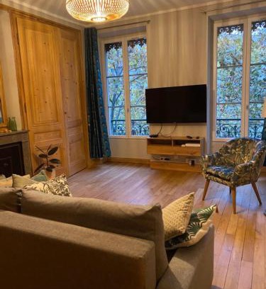 2nd Arrondissement Apartment | Beautiful 2-bedroom apartment between Perrache and Confluence Lyon 2