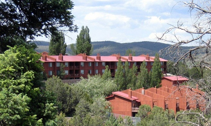 Ruidoso Apartment | Beautiful 2 bedroom unit at resort, sleeps 6