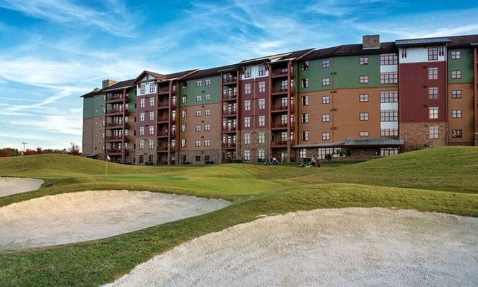 Sevierville Apartment | Beautiful 2 BR/2BA apartment at a luxury Resort with Access to Indoor Water Park