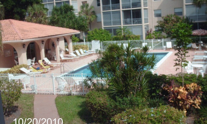 Bel Air Condo | BEAUTIFUL 2 BR CONDO IN GARDENS BY THE SEA SOUTH JUST STEPS TO SAND SUN AND FUN!
