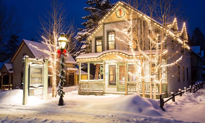Warrior's Mark House | Beautiful 3 BR Townhome with Private Hot Tub! Near the Breck Free Ride Bus!