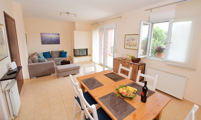 Corfu Town House | Beautiful 3 storey house near Corfu town, free parking, garden and balconies