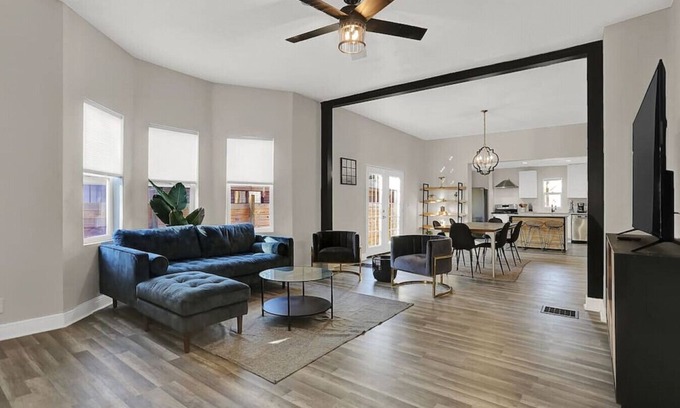 Fountain Square Villa | Beautiful 3500 SqFt Luxury Villa in Fountain Sq