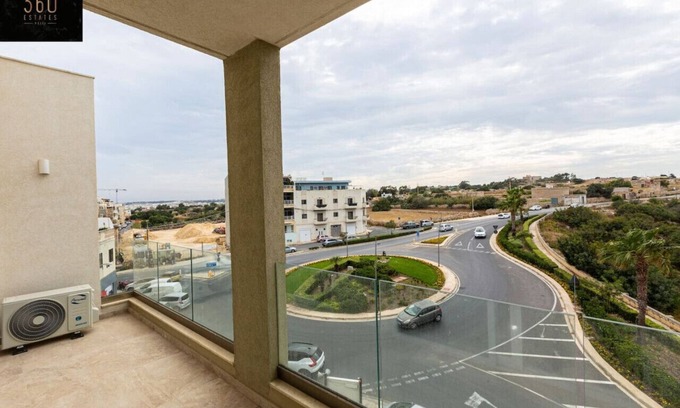 Marsaxlokk Apartment | Beautiful 3BR home with private balcony w/WIFI &AC