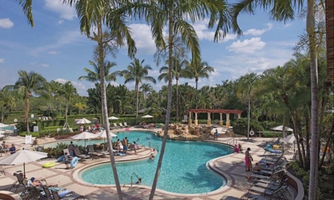 Bonita Springs Villa | Beautiful 3br Villa with Stunning Sunsets in Palmira