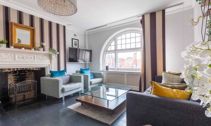 Courtfield Apartment | Beautiful 4bed 2bath, South Kensington